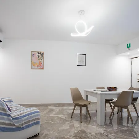 Penzion Vi Domus - Vatican Museum - 4*