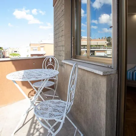 Penzion Vi Domus - Vatican Museum - Řím