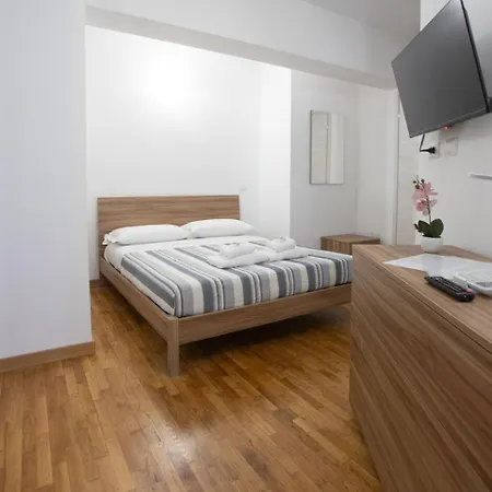 Vi Domus - Vatican Museum - Penzion 4*